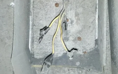 急停开关｜这个功能很多电工听都没听说过！