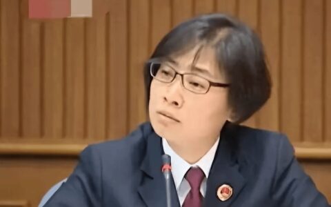 老实学生遭霸凌，反抗时失手捅死2名同学，法官却问：你为什么要反抗？