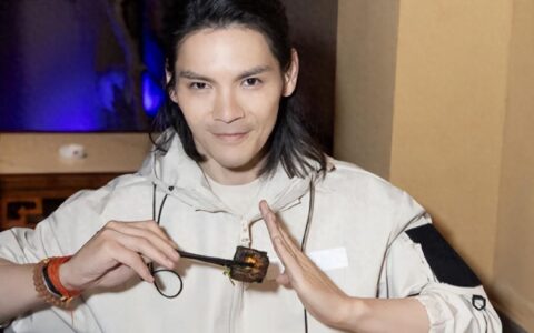 向佐因李胜利言论ins掉粉4万，微博却持续涨粉，网友纷纷力挺