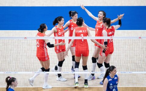对手均为奥运门票竞争者，中国女排需步步为营