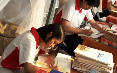 毕业季学生花式整活儿-毕业花束寄语短句送老师