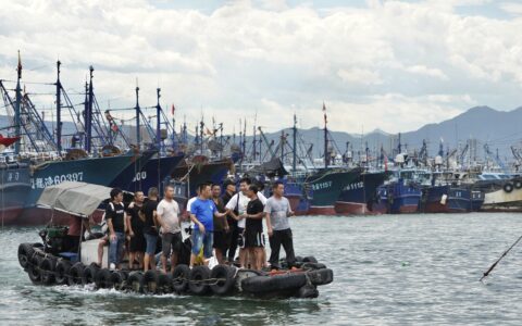 厦门：船舶回港 多趟列车停运-厦门:船舶回港 多趟列车停运了
