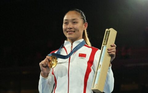为了今天最后这几分钟，我用了15年！常园获得女子拳击队奥运首金-常园拳击比赛视频2021年版